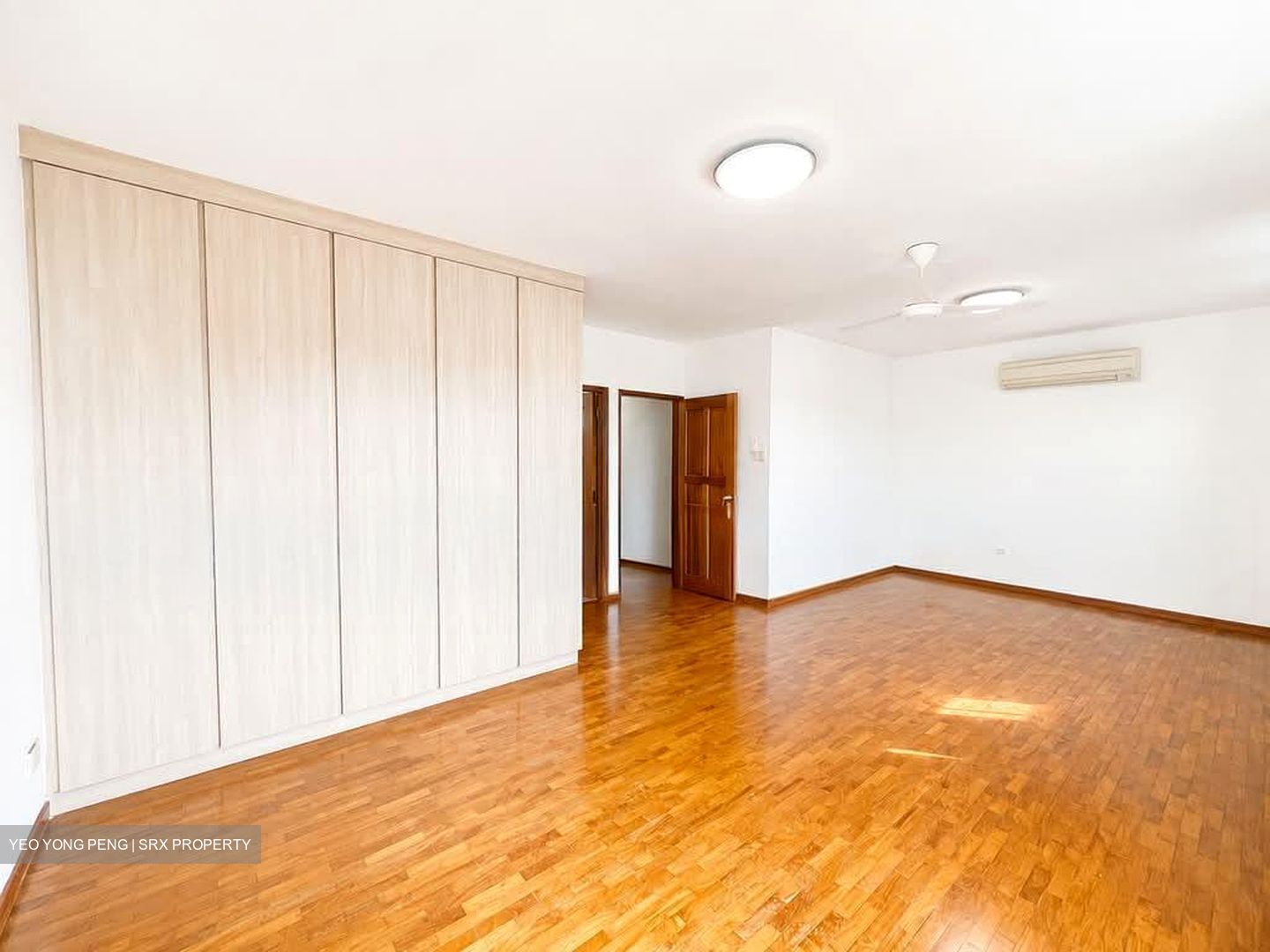 Serangoon Park (D13), Semi-Detached #604788611